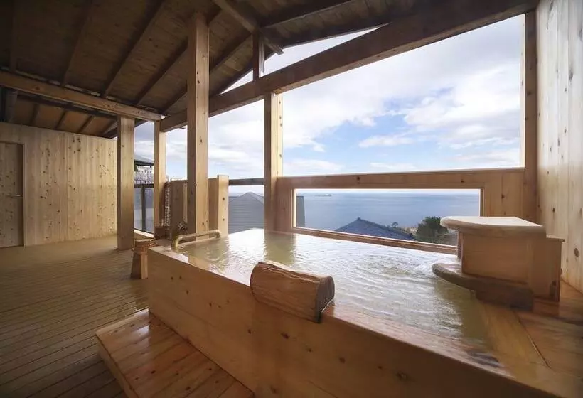 Hotelli Mizuno Inn Atami Ajiro