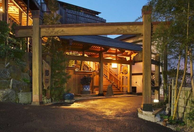 בית מלון כפרי Mizuno Inn Atami Ajiro