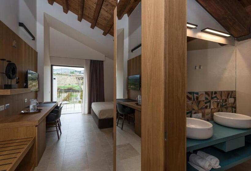 Сельский отель Borgo Giallonardo Wine Relais