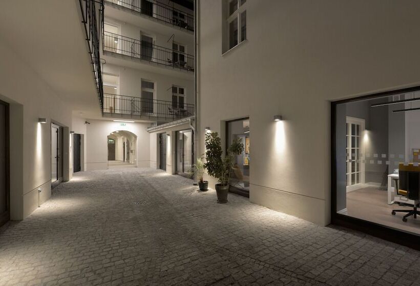 בית מלון כפרי Stradonia Serviced Apartments