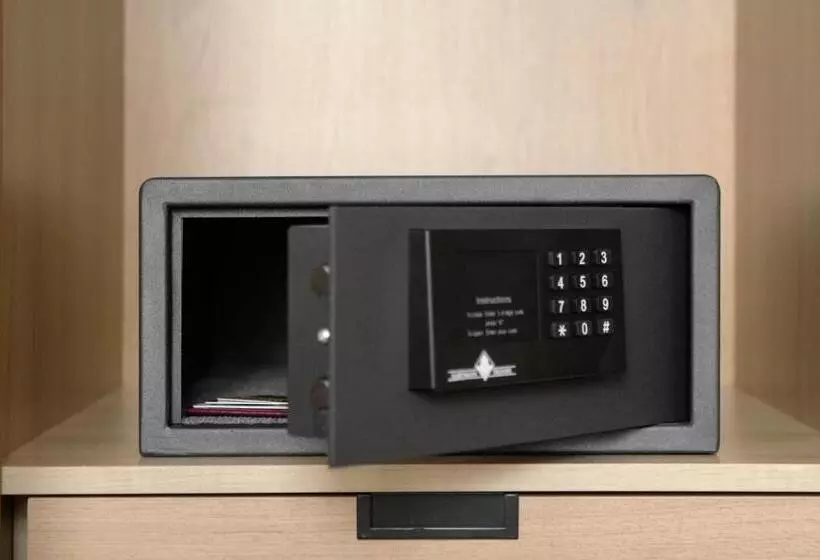 هتل Stradonia Serviced Apartments