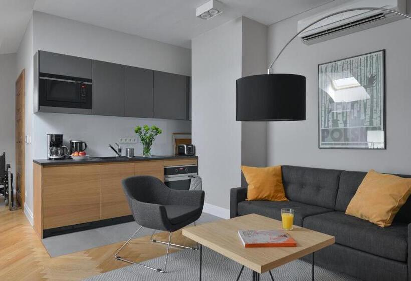 בית מלון כפרי Stradonia Serviced Apartments