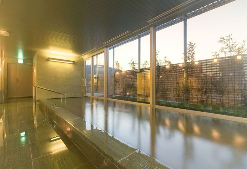 فندق Sunroute Tokushima