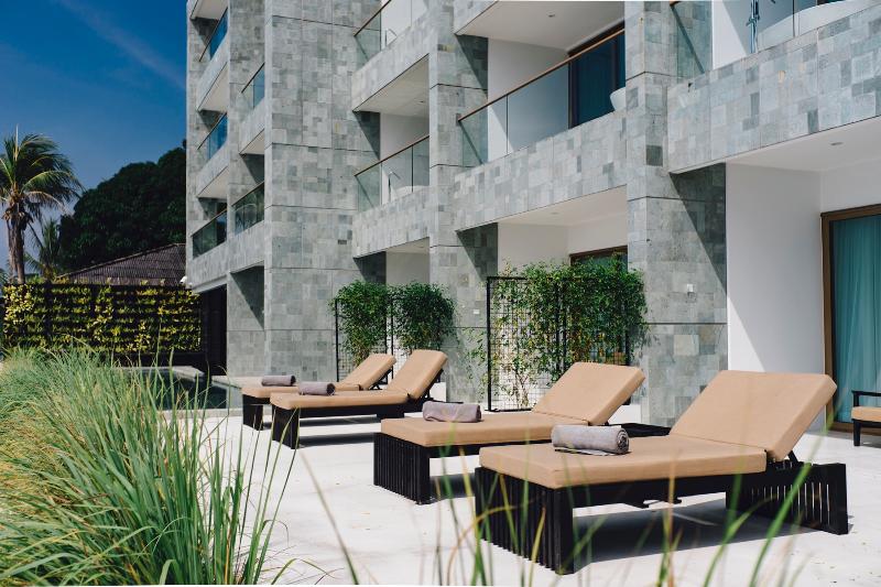 Hotel The Beach Samui