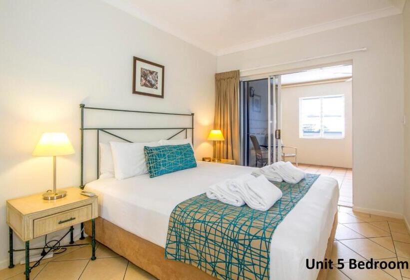 酒店 The Newport On Macrossan   Adults Only