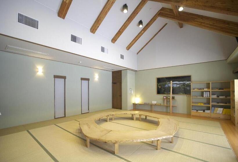 ホテル Toyota Shirakawa-go Eco-institute