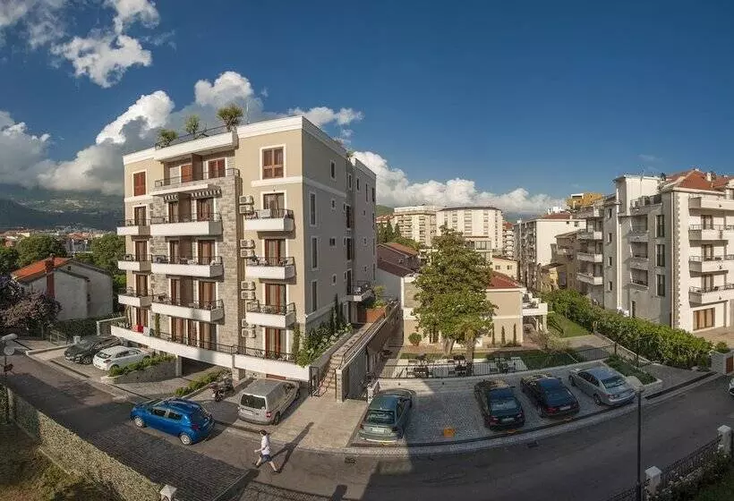هتل Villa Gracia
