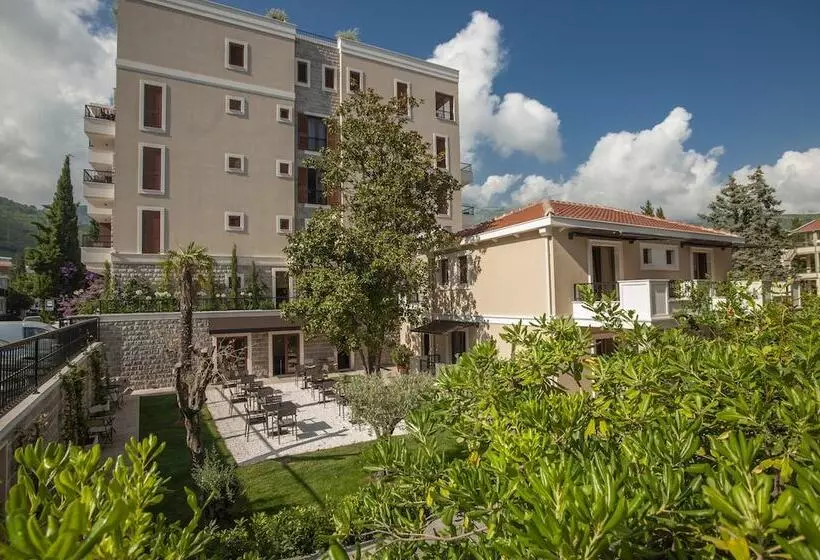 هتل Villa Gracia
