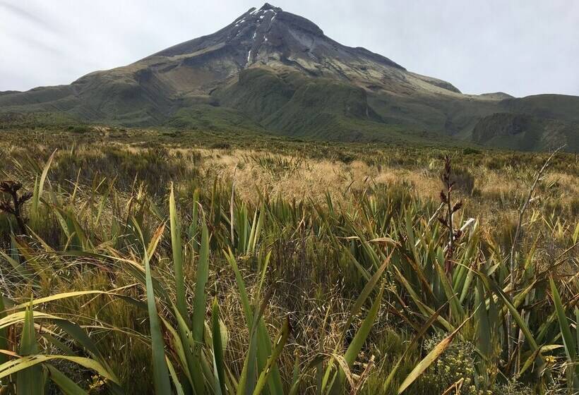 Lockwood Manor Motel
