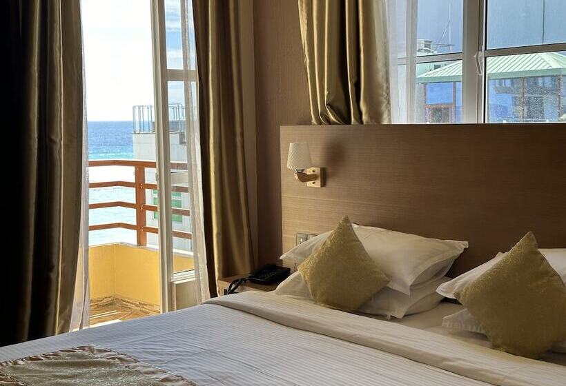 پانسیون Three Inn