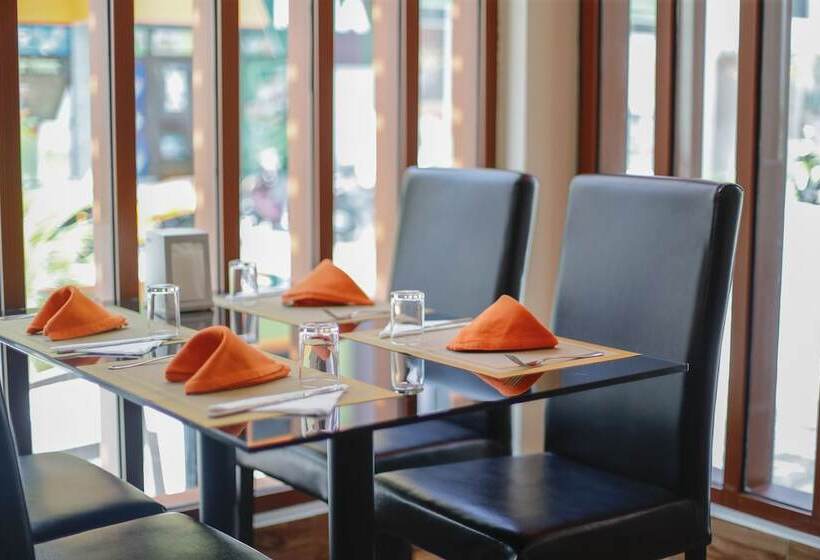 پانسیون Three Inn