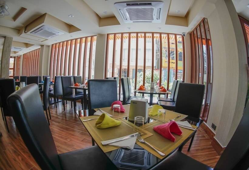 پانسیون Three Inn