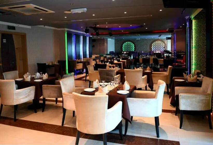 هتل Al Olaya Suites