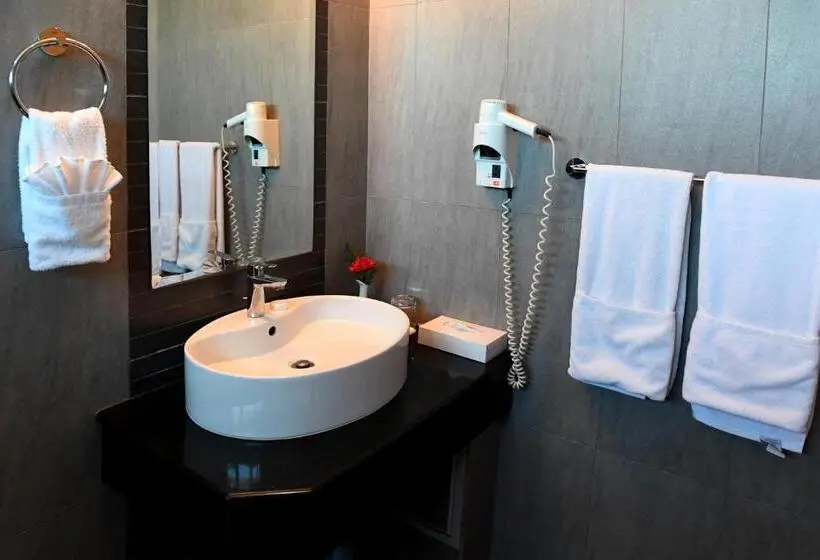 هتل Al Olaya Suites