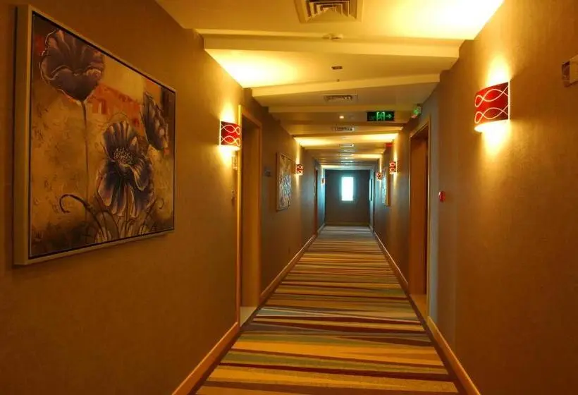 هتل Al Olaya Suites