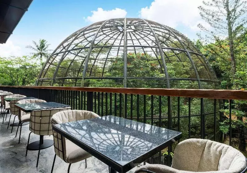 Hotelli Santika Premiere Hills Resort Cibadak – Sukabumi