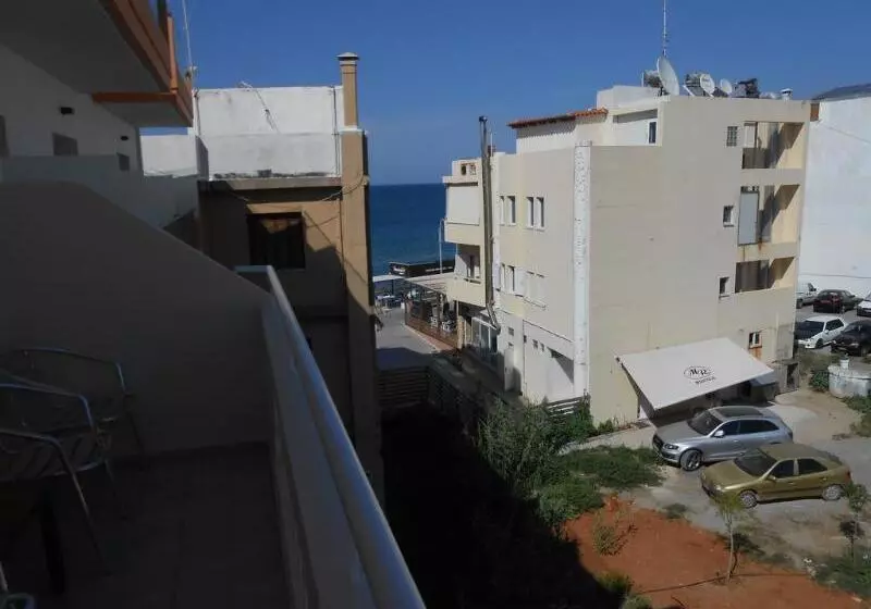 Aristo Apts