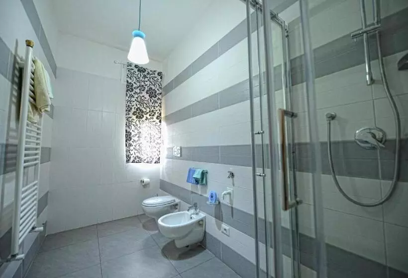 هتل Aback Policlinico