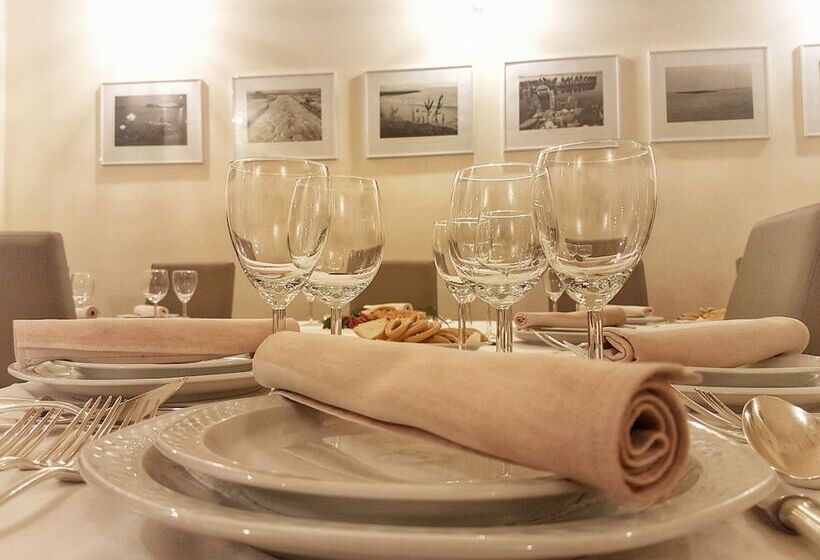 هتل Antica Masseria Torre Mozza