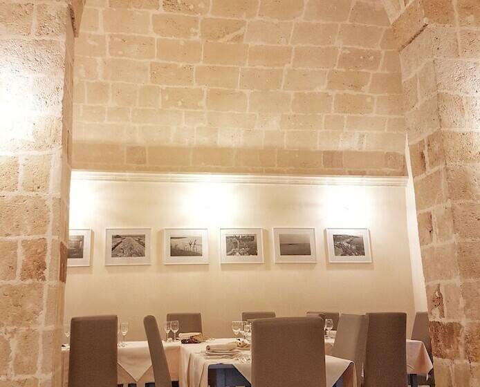 هتل Antica Masseria Torre Mozza