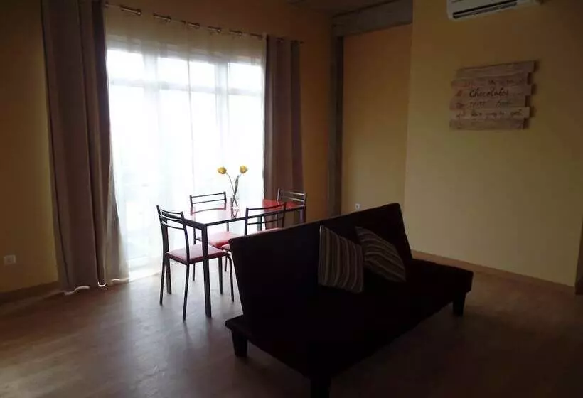 هتل Apartamentos Príncipe Apart Center
