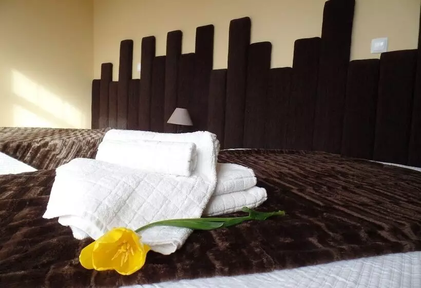 هتل Apartamentos Príncipe Apart Center