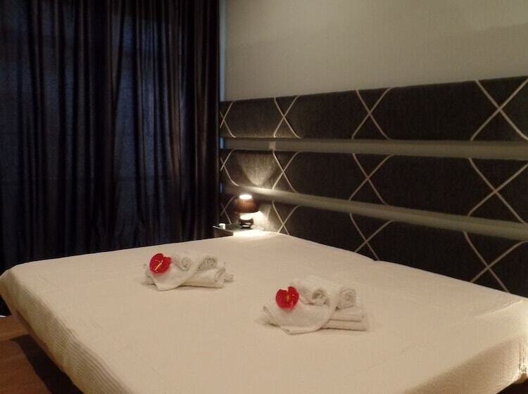 Отель Apartamentos Príncipe Apart Center