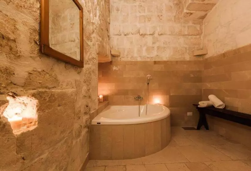 هتل B&b La Corte
