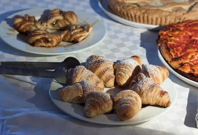 هتل B&b La Corte
