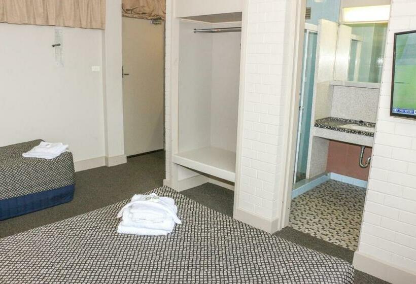 בית מלון כפרי Brighton