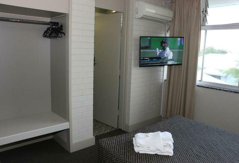 בית מלון כפרי Brighton