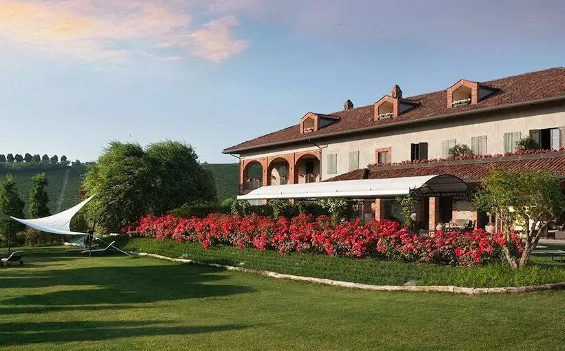 Hotelli Cascina Barac