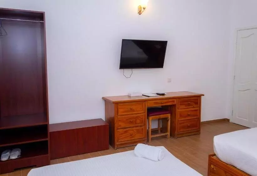 Fujairah Hotel & Resort