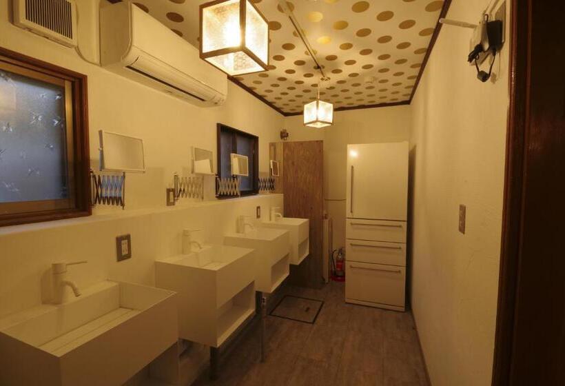 Отель Shiretoko Village