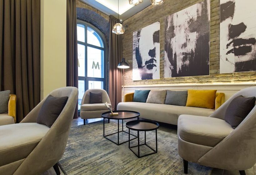 Marquise Hotel Garni