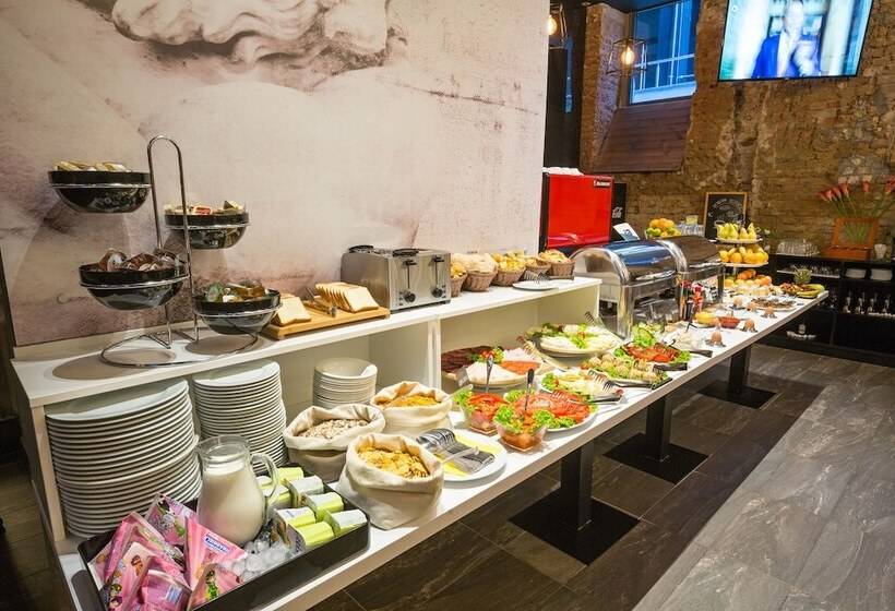 Marquise Hotel Garni