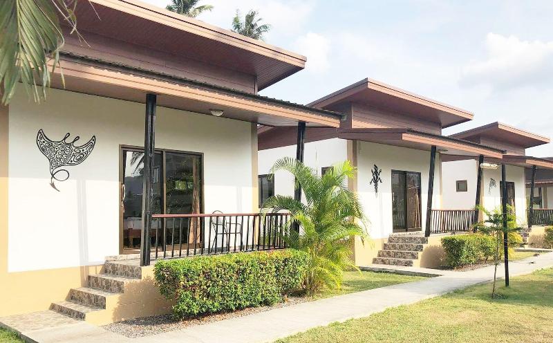 هتل Maya Resort Samui Family Resort Sha Plus Extra