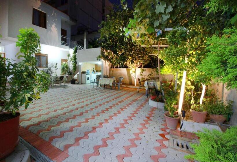 فندق My Home Guest House