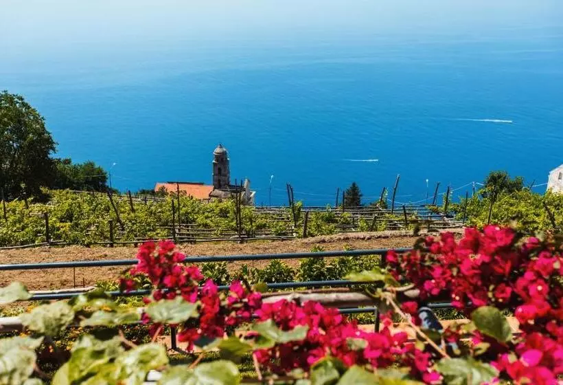 Hotelli Roccia Fiorita