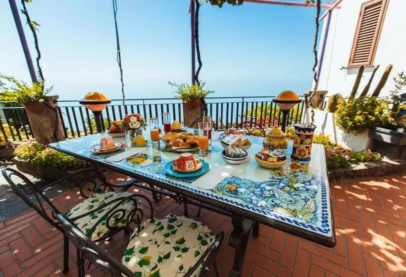 Hotelli Roccia Fiorita