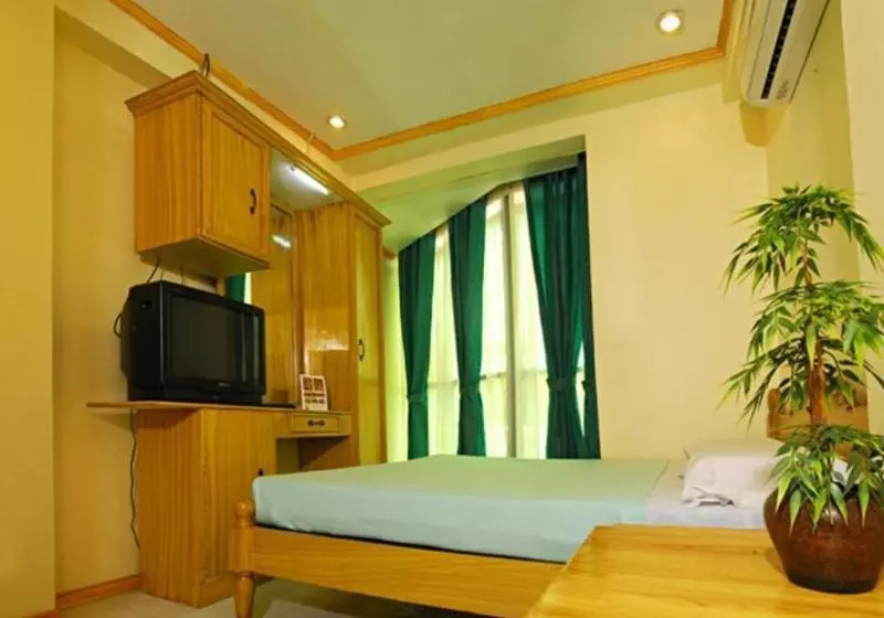 ホテル Ormoc Sugarland Suites