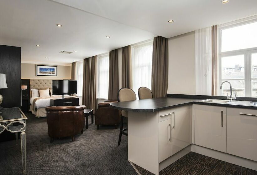 هتل The Vermont Apart