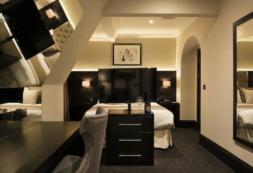 هتل The Vermont Apart