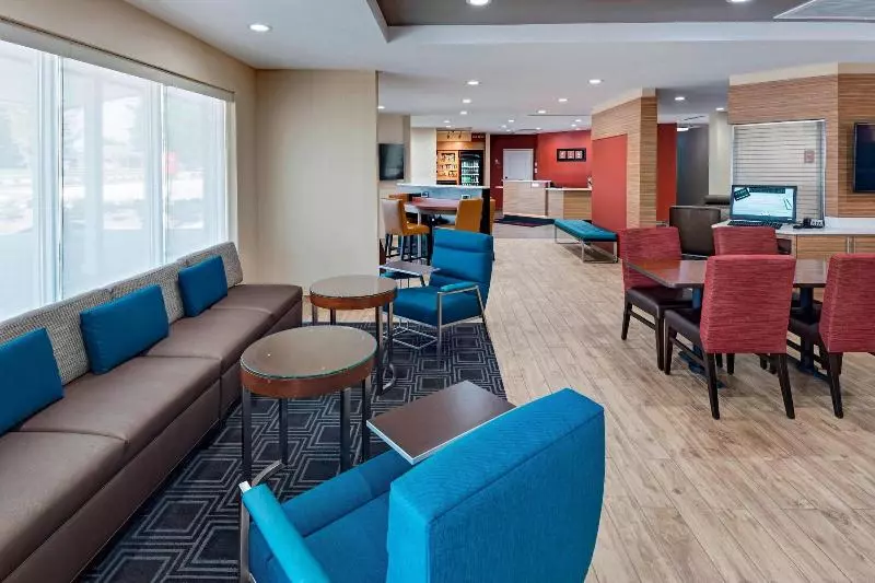 Hotelli Towneplace Suites By Marriott Baton Rouge Port Allen