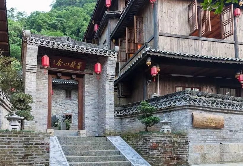 Hotelli Yangshuo Ancient Garden Boutique