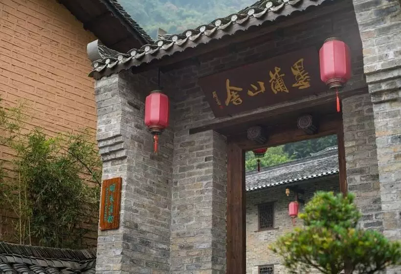 Hotelli Yangshuo Ancient Garden Boutique