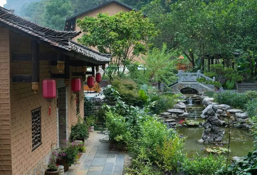 Hotelli Yangshuo Ancient Garden Boutique