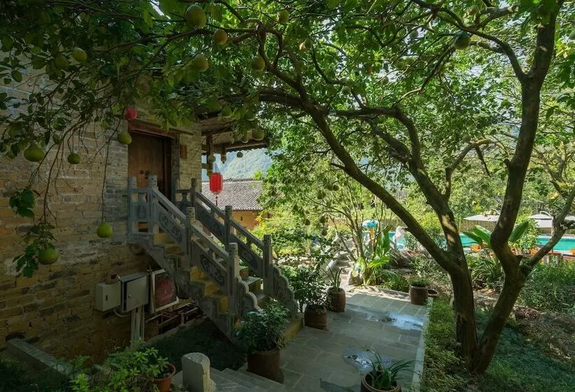 Hotelli Yangshuo Ancient Garden Boutique