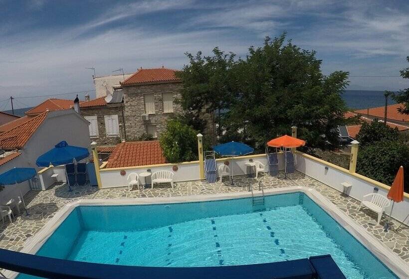 هتل Zafiria Apartments