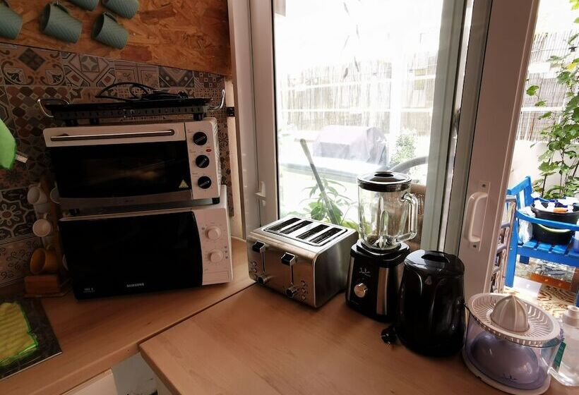 La Ventana Azul Surf Hostel